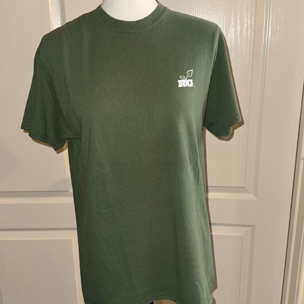 REALTREE GIRL - Green Hunting T-Shirt - Size Medium